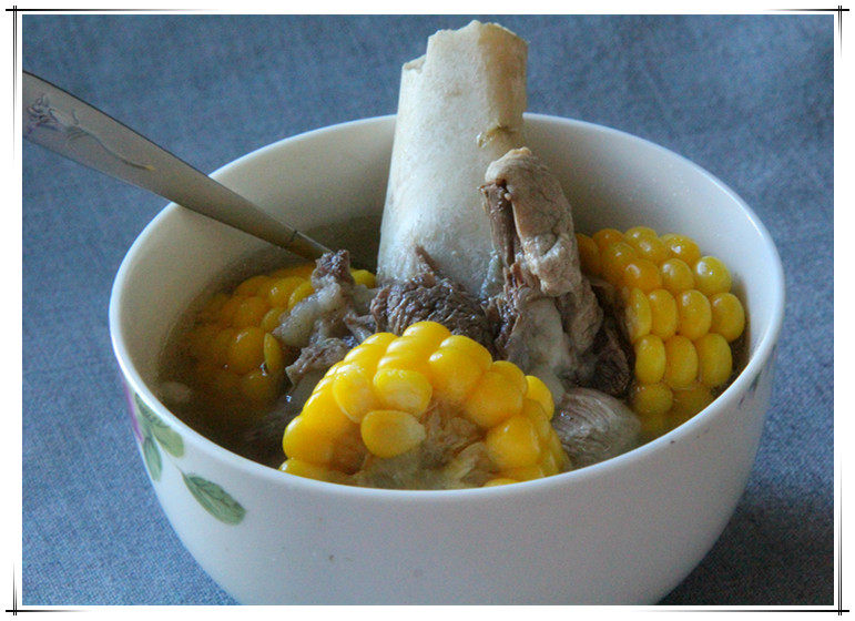 海带玉米筒骨汤的家常做法,最好吃的十种做法
