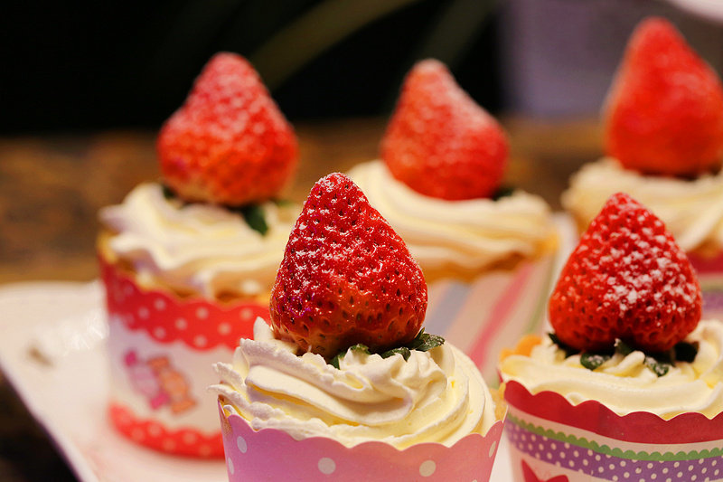 草莓馅纸杯蛋糕怎么做才好吃,做法和配料