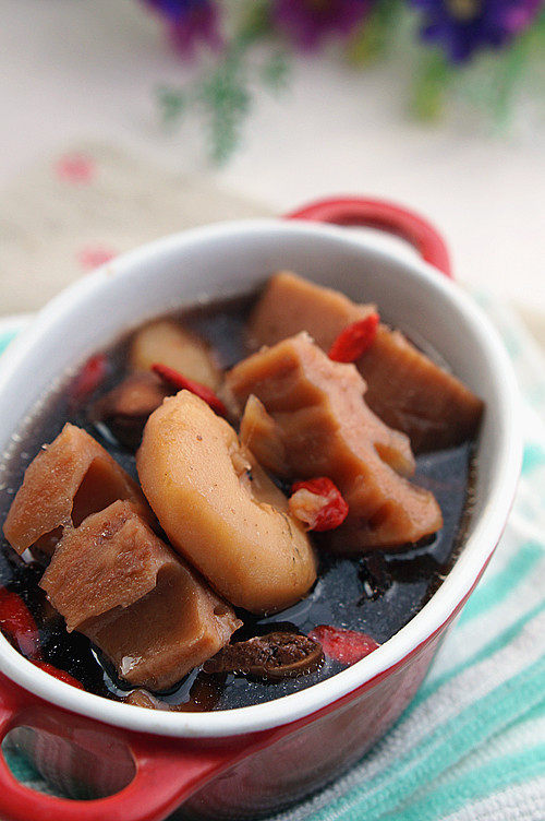 莲藕马蹄猪骨汤的家常做法,10种好吃的做法