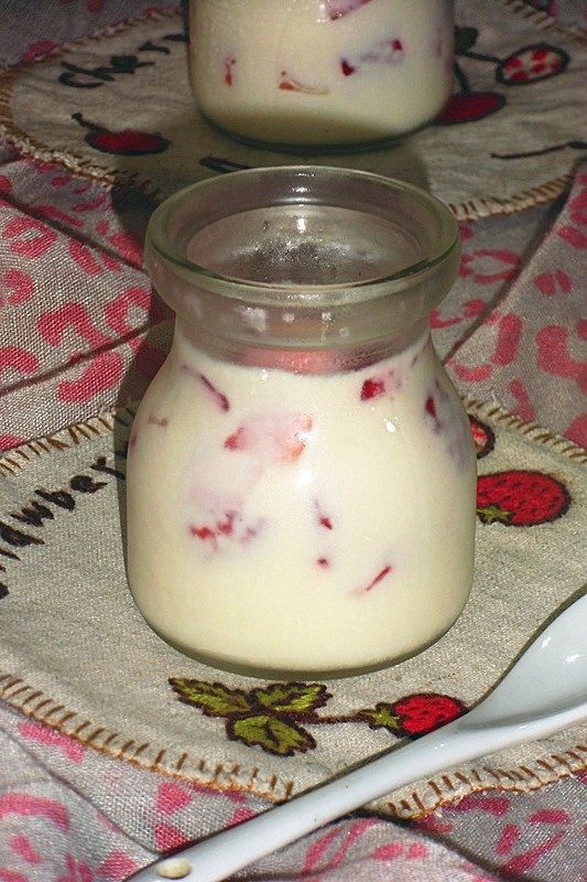 草莓奶冻卷正宗做法,做法和配料
