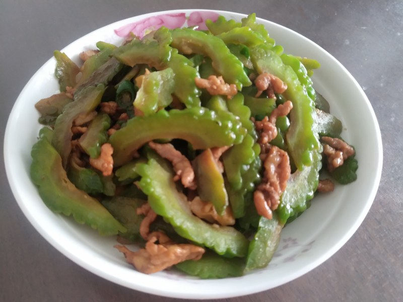 姜丝红椒炒苦瓜丝十大做法大全,最好吃的十种做法